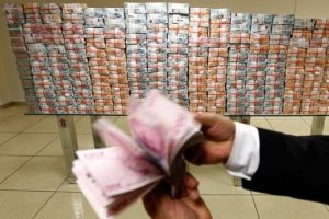 Emeklilik fonlarından 2.5 milyar lira Hazine'ye bor&ccedil;