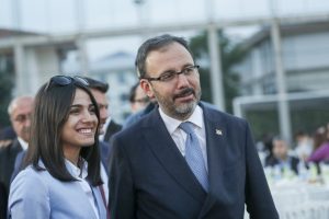 Bakan Kasapoğlu: Spor eğitimine okul &ouml;ncesinde başlayacağız