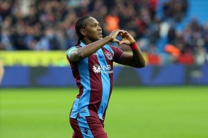 Trabzonspor'da Hugo Rodallega farkı