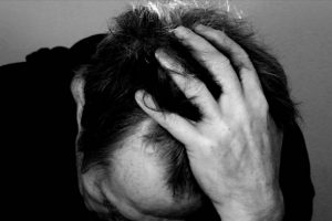 Tedavi edilmeyen depresyon alzaymır riskini artırıyor