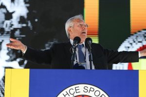 Doğum g&uuml;n&uuml;m&uuml; bile kutlamıyorlar' diyen Aziz Yıldırım'a videolu yanıt