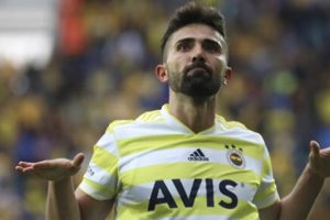 Fenerbah&ccedil;e'nin vazge&ccedil;ilmezi Hasan Ali Kaldırım