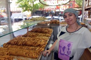 Suriyeli, bulduğu 17 bin 500 lirayı sahibine iade etti