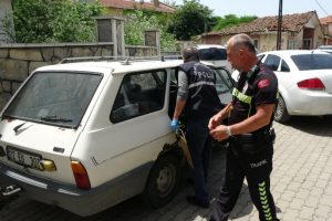 Definecilere polisten şok baskın