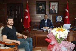 Kahraman doktordan Vali'ye ziyaret