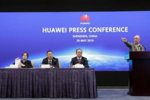 Huawei'den yeni adım: Mahkemeye başvurdu