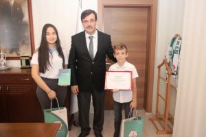 Bursa İl Milli Eğitim M&uuml;d&uuml;r&uuml; D&uuml;lger: Bug&uuml;n&uuml;n &ccedil;ocukları geleceğimizin inşasına katkıda bulunacaklar