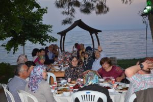 Bursa Engelsiz Yaşam Merkezi'nden iftar