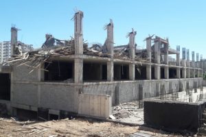 İnşaatta &ccedil;&ouml;kme meydana geldi: Yaralılar var