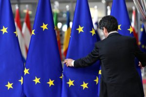 AB'den iki Balkan &uuml;lkesine yeşil ışık