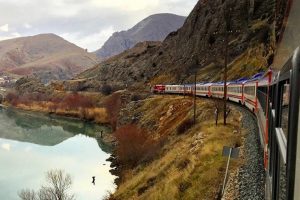 Turistik Doğu Ekspresi yola &ccedil;ıkıyor