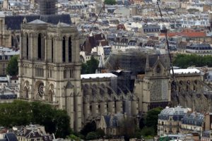 Notre Dame aslına uygun restore edilecek