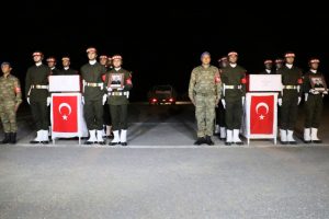 'Pen&ccedil;e' operasyonu şehitleri memleketlerine uğurlandı