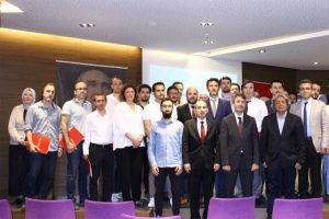 Dekandan &ouml;ğretmenlere: Sizi Konya malı bir Ferrari'ye bindirdik