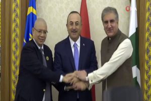 Bakan &Ccedil;avuşoğlu, &Uuml;&ccedil;l&uuml; Dışişleri Bakanları Toplantısı'na katıldı