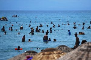 T&Uuml;RSAB Başkanı Bağlıkaya: Bayramda 6 milyar TL'lik tatil yapılacak