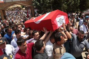 Şehit Uzman &Ccedil;avuş Taşhan son yolculuğuna uğurlandı