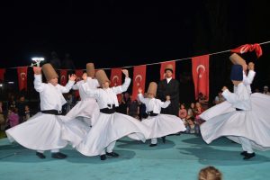Bursa'da minik semazenler b&uuml;y&uuml;ledi