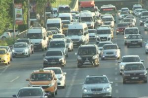 İstanbul'da bayram trafiği yoğunluğu erken başladı