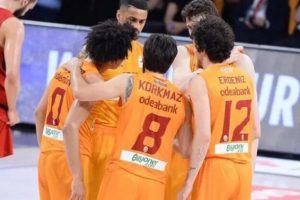 Galatasaray'da kriz sona erdi