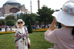 Yılın ilk 4 ayında turist sayısında artış