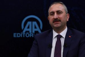 Bakan G&uuml;l'den Yargı Reformu Stratejisine ilişkin a&ccedil;ıklama