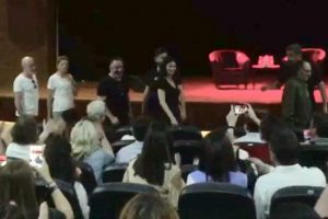 Defne Samyeli, Yılmaz ailesiyle ilk kez g&ouml;r&uuml;nt&uuml;lendi