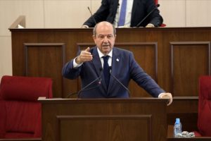 Tatar: 'AB, Rum tezlerini savunarak Kıbrıs sorununa katkı sağlayamaz'