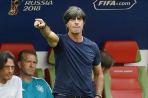 Joachim L&ouml;w hastaneye kaldırıldı