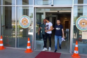 19 yaşındaki hırsızlık ş&uuml;phelisi tutuklandı