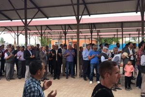İl&ccedil;e halkı yağmur duasına &ccedil;ıktı