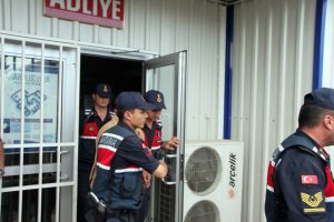 3 kişiyi &ouml;ld&uuml;ren katil zanlısı tutuklandı