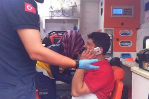 Adıyaman'da mezarlıkta &ccedil;atı u&ccedil;tu: 4 kişi yaralandı