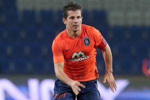 Emre Bel&ouml;zoğlu futbolu bırakıyor mu?