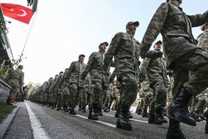 MHP'den 'bedellide 27 yaşı bitirenlere &ouml;ncelik' teklifi