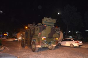 Sınır birliklerine gece sevkiyatı