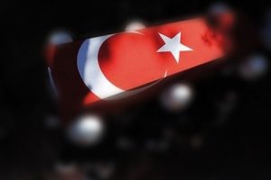 Hakkari'de &ccedil;atışma: 2 şehit, 1 yaralı