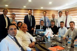 Sivil pilotlardan 'TSK'ya d&ouml;n&uuml;ş' toplantısı