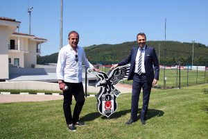 Beşiktaş'ta g&ouml;zler Avcı'da