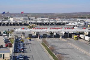 Kapıkule'de tarihi rekor: Tam bin 161 tır