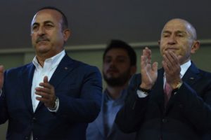 TFF Başkanı &Ouml;zdemir: "Buradan puanlar &ccedil;ıkarırsak..."