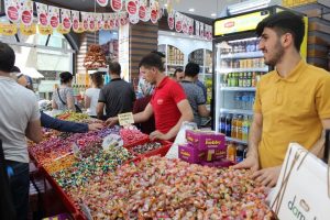Bayram &ouml;ncesi alışveriş yoğunluğu
