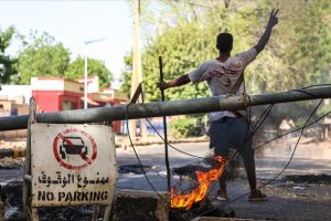 ABD ve İngiltere'den Sudan'da g&ouml;stericilere m&uuml;dahaleye tepki