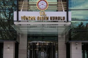 AK Parti'den YSK'ya se&ccedil;im kurulu itirazı