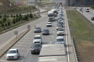 43 ilin ge&ccedil;iş noktasında b&uuml;y&uuml;k yoğunluk