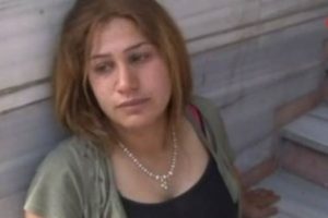 6 aylık hamile kadına b&uuml;y&uuml;k şok! Para vermeyince amcası...