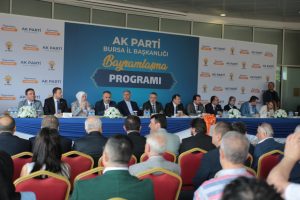 AK Parti Bursa Teşkilatı bayramlaşma programında bir araya geldi