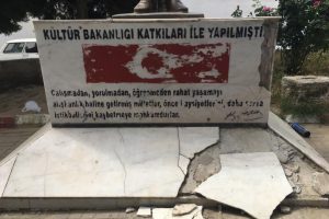 Atat&uuml;rk b&uuml;st&uuml;n&uuml;n bu hali tepki &ccedil;ekti