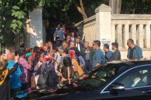 Cumhurbaşkanı Erdoğan'dan anne ve babasının mezarına ziyaret