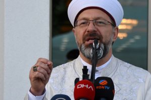 Diyanet İşleri Başkanı Erbaş: Şeker Bayramı diye bir bayram yok